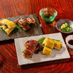 うなぎの新甫 うなぎの紅白味わいセット 贈答用 鰻 国産 惣菜 うなぎ 蒲焼 ウナギ 和風惣菜 うなぎ蒲焼きおかず 丼の具 うな重【北海道・沖縄県・離島 配送不可】