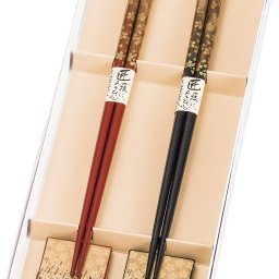 【送料無料】 山中漆器 箸・箸置ペア　おぼろ桜（高級 工芸品 お歳暮 外国人 お土産 日本製 ギフト 海外発送可 プレゼント お土産 御礼 お祝 記念 誕生日  お中元）なごみや本舗