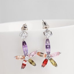 ピアス 両耳用 キュービックジルコニア ホワイト マルチカラー 真鍮 シルバー スタッド 大きめ 大ぶり 可愛い かわいい モチーフ フラワー 花 e14091307