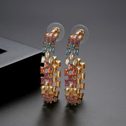 ピアス 両耳用 キュービックジルコニア ホワイト マルチカラー 真鍮 イエローゴールド シルバー スタッド 大きめ 大ぶり おしゃれ カール カラフル e19122101