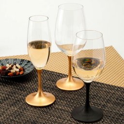 送料無料 ワイングラス 和の趣あふれる小粋なグラス！ JAPAN Glass（とぎかすり漆／金箔）各SML 山久漆工（株）