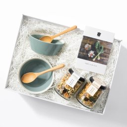 限定ギフトボックス イイホシユミコ×木村硝子×HYACCA カップ FOOD＆TABLE WARE BOX / DISHES ボウル/ピスタチオグリーン 結婚祝い 新築祝い 新居祝い ペア 食器 セット プレゼント  お祝い 食洗機対応 ズッペン　気が利く　縁起がいいもの　おしゃれ　式なし　ハイブランド　ハイセンス　12000円 クリスマス