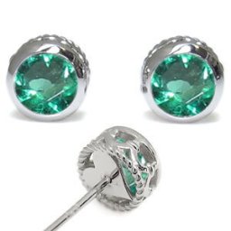 プラチナ・エメラルド・ピアス・縄,ハート・ピアス