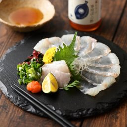 【冷凍】伸東ヒラメ刺身・専用ポン酢セット 海鮮 ひらめ 父の日 母の日 刺身つまみ 酒の肴 オードブル お祝い お中元 お誕生日 敬老の日 リモート飲み会　ギフト