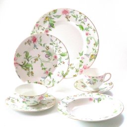 ウェッジウッドWEDGWOOD スウィートプラム ダイニングセット【御結婚御祝・内祝・新築御祝・還暦御祝・御礼・寿・ギフト包装可能】