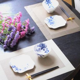 特撰洋食器ギフトセット(GPW001)　ウェッジウッドWEDGWOOD、クチポールCutipol　ライスボウル、箸/箸置き,角皿セット（ブランドボックス付属）【夫婦碗　飯碗　お箸セット　父の日　母の日】【御結婚御祝・内祝・新築御祝・還暦御祝・御礼・寿・ギフト包装可能】