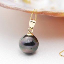 【送料無料】真珠ネックレス 普段使い 18金  K18  タヒチ産 黒蝶真珠 ペンダント ネックレス 日本製 プレゼント  大人 上品 ケース付 保証書付 黒真珠  1点物