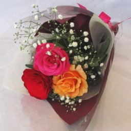 バラの花束 ★バラカラフル　３本＆カスミ草・花束＆ブーケ★ 【いい夫婦の日にお勧め】【お誕生日】  【花束＆ブーケ】 【記念日】【結婚祝い】 【お祝い】 