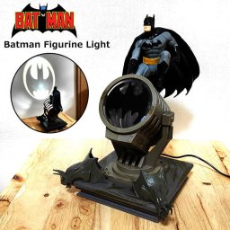 バットマン ジオラマライト 照明 アメリカン 雑貨 映画 フィギュア付き デスクライト 正規ライセンス品 キャラクター オブジェ カフェ 店舗 アンティーク 置物 インテリア おしゃれ