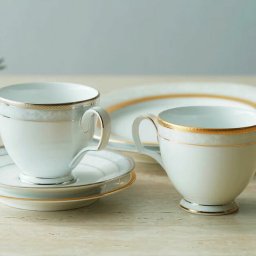 ノリタケ　ハンプシャーＧ＆Ｐ　ティー・コーヒーペア 4335-6L/P91988  ギフト 内祝い 御祝 御礼 記念品 引出物 結婚式 プレゼント 出産内祝い 結婚お祝い
