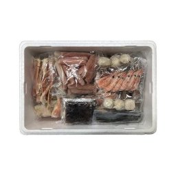お中元 かにちり鍋 食品 ギフト プレゼント 贈答 熨斗 のし 贈り物 記念日 お祝い 冠婚葬祭 内祝 御祝 無地 出産内祝 結婚内祝 御見舞 快気祝 御仏前 志 お供(代引不可)【送料無料】