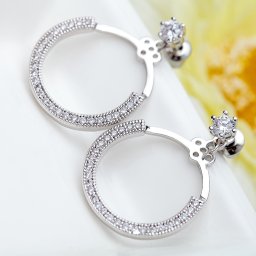 ピアス 両耳用 キュービックジルコニア 真鍮 ホワイト シルバー スタッド 小粒 6本爪 メレ 揺れる ゆれる ぶら下がり セパレート サークル パヴェ e16052503