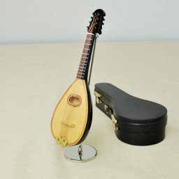 ミニチュア楽器！マンドリン　18cmサイズ♪この商品はお取り寄せ商品です♪♪【楽器-音楽雑貨】