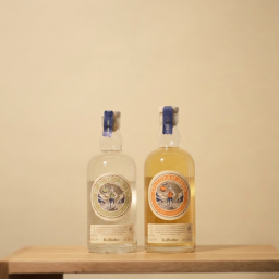 「同じリンゴ、違う熟成。」飲み比べセット アップルブランデー2種／お酒好きへの贈り物に　Epledram 1833 + Epledram 6666 