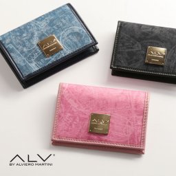 パスケース 定期入れ レディース 二つ折り icカード 2枚 ブランド ALV エーエルブイ パスポートスタンプ モノグラム デザイン コットン デニム カードケース コンパクト 薄い ギフト プレゼント (09000208r) クリスマス 母の日 女性 定年退職 バレンタイン 成人祝い