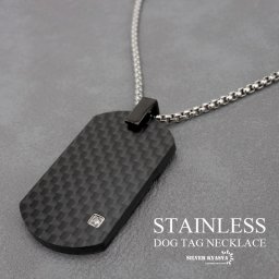 ステンレス 高級感 メンズネックレス カーボン素材 軽い かっこいい カーボン模様 シンプルネックレス ドッグタグネックレス プレートネックレス 黒 ブラック ストーン付き チェーン付き 男性 ペンダント