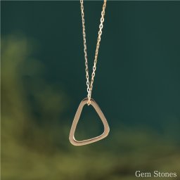 18金 トライアングルネックレス ゴールド 三角 枠 デルタ 大人のプチネックレス　K18 ネックレス 18金 ゴールド オープンハート きゅんです 記念日 誕生日 petit