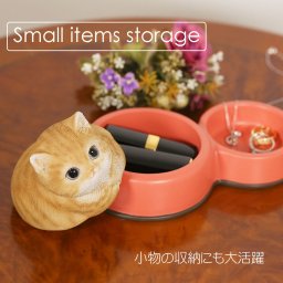 デバリエ ca241y【正規品】猫の置物 茶トラ 小物入れ レジン製 ギフト 最適なプレゼント (餌箱茶トラ)  