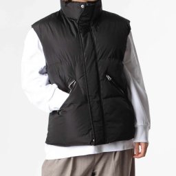 エムエム6 MM6 Maison Margiela メゾンマルジェラ キッズ KIDS NUMERIC ニューメリック padded vest with zip 