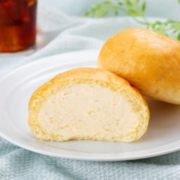 敬老の日 広島 八天堂 まるでアイスなくりーむパン12個詰合せ グルメ 人気 おすすめ ギフト 贈答 取り寄せ お取り寄せグルメ お取り寄せ 熨斗 のし 贈り物(代引不可)【送料無料】
