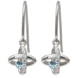 ブルートパーズ ピアス 星 プラチナ フックピアス 宇宙 ピアス