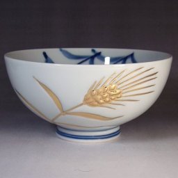 【有田焼 陶芸家 藤井錦彩作】染錦金彩稲穂絵ご飯茶碗 文字入れ可能な木箱入り（御祝い・父の日・母の日・贈り物・記念品・長寿・メモリアル）