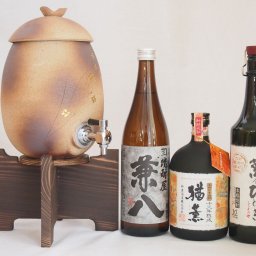 信楽焼・明山窯　焼酎サーバー　火色金小紋　2200ｃｃ(滋賀県)芋焼酎3本セット 兼八720ml 猶薫720ｍｌ 井上酒造 夢のひととき5年熟成721ｍｌ(鹿児島　宮崎　大分)