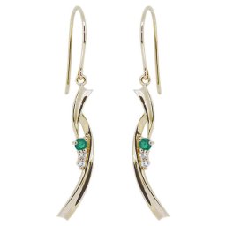 揺れるピアス レディース 18k フックピアス 5月誕生石 エメラルド k18 ピンク イエロー 母の日 2024