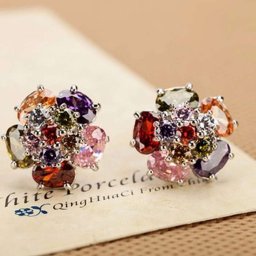ピアス 両耳用 キュービックジルコニア ホワイト マルチカラー 真鍮 シルバー スタッド シンプル おしゃれ 可愛い かわいい きれいめ フラワー 花 e1302104