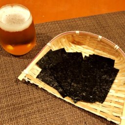 【送料無料】初摘海苔使用！厳選素材のぜいたく塩のり（8切80枚）2個セット【塩海苔】【藻塩】【一番絞りごま油】【韓国のり風】【おつまみ】【メール便】