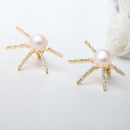 ピアス 両耳用 キュービックジルコニア ホワイト 真鍮 イエローゴールド シルバー ブラック スタッド おしゃれ イミテーションパール 人工パール e16062314