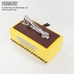 ピーナッツ／タイバー (スヌーピー柄 BOX付)    プレゼント ギフト ブランド ネクタイ  結婚式 クリスマス  ネクタイピン スーツ ビジネス  キャラクター スヌーピー  送料無料 P-TB001