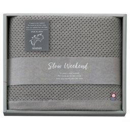 【送料無料・包装無料・のし無料】SLOW WEEKEND 今治コンパクトバスタオル SW3019(A4) ギフト 敬老の日 入学祝い 卒業祝い 就職祝い 結婚祝い 誕生日 出産祝い 引越祝い 香典返し 新盆 初盆 御礼 お中元 内祝い 快気祝い ご挨拶 志 法事