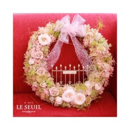 プリザーブドフラワーリース　大人可愛い上品な大きめリース　ル　セイユ♪