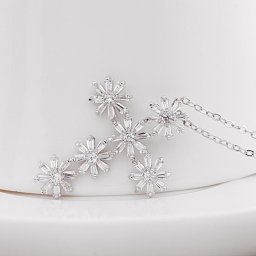 ネックレス アジャスター キュービックジルコニア 真鍮 ホワイト シルバー 小豆 アズキチェーン カニカン 40+5cm モチーフ クロス 十字架 フラワー 花 n14060701