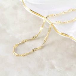 【プレゼントにも安心の日本製】 四つ葉のクローバーをイメージした18金ブレスレット  K18 金属アレルギーの方も安心のニッケルフリー素材です。ラッピング無料 アクセサリー ジュエリー
