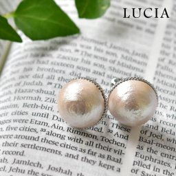 【LUCIA ルチア】コットンパール 半型 イヤリング (7637) アクセサリー レディース 大人可愛い 上品 きれいめ ピアス  母の日