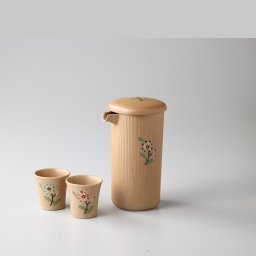 手描青小花切立酒器揃 磁器 瀬戸焼 やきものの里から、暮らしを贈ります。　ギフト 食器 セット テーブルウェア