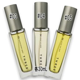 THREE(スリー) エッセンシャルセンツ R 30mL