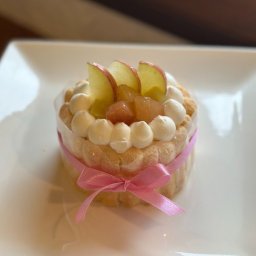 米粉のりんごとさつまいものデコレーションケーキ わんちゃん用（犬）ケーキ 誕生日 お祝い
