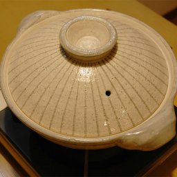 長谷園 伊賀土鍋 利休十草 大(3～5人用) YNR-03 母の日 炊飯 おしゃれ 結婚祝 還暦祝 長寿祝 誕生日プレゼント【伝統工芸・ 陶器の和遊感】
