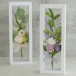 プリザーブドフラワー お供え花 フラワーフレーム 花しずく｜お供え花 供花 仏壇用 初盆 新盆 四十九日 一回忌 三回忌 法事 法要 お供え お悔やみ お彼岸 即日発送 送料無料