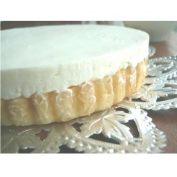 サクとろキュン　アメリカンチーズ５号【ホールケーキ】チーズケーキ博覧会出品　クリームチーズ・パイ・特製クリーム生地の3層レアチーズケーキ