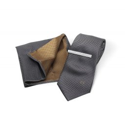 ダニエルウェリントン DANIEL WELLINGTON ネクタイ＆チーフ＆タイバー 3点セット DW02800002 GRAY グレー ネクタイ