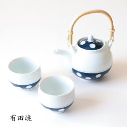 有田焼 水玉 茶の間 茶器セット 10951　日本製 西海 おしゃれ 内祝い 食器 結婚内祝い 還暦内祝い 粗供養 満中陰志 記念品 法事 来客用【伝統工芸・ 陶器の和遊感】