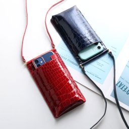 クロコダイル スマホポーチ ポシェット シャイニング 加工 カードホルダー付き ミニ ショルダーバッグ レディース スマホ入れ スマホケース スマホショルダー 斜め掛け レザー 本革 鰐革 iphone android プレゼント ギフト (06001695r) クリスマス 母の日 女性 定年退職 バレンタイン 成人祝い