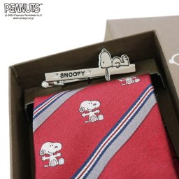 PEANUTS／ネクタイ＆タイピン  (ストライプ柄×スヌーピータイバー・プレシオサ BOX付) レッド 素材:絹100%<br>原産国:中国<br>プレゼント ギフト<br>スヌーピー<br>【ブランドネクタイ、ネクタイブランド】敬老の日　キャラクター　フレッシャーズ　送料無料 PN916762赤TB003