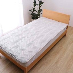 寝具 オールシーズン 快適睡眠 ベッドパッド 洗える アレルプルーフ 抗菌 消臭 アレル物質吸着 洗濯機OK 四隅ゴムバンド付き ズレにくい ダブル 140×200cm