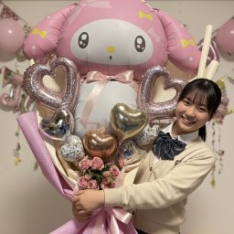 お届け地域限定BIGバルーンバンチ　マイメロ　大きなバルーン花束　サンリオ　卒業式 お誕生日　配送費込 大きすぎて宅配便では送れないんです バルーン花束 卒業　大きい 卒業式 バルーン 卒業式 花束 バルーン キャラクターマイメロ バルーンブーケ 大きい