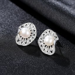 ピアス 両耳用 キュービックジルコニア 淡水パール シルバー925 ホワイト ピンク パープル イエローゴールド シルバー スタッド 中粒 上品 大人 ウェーブ pe0201